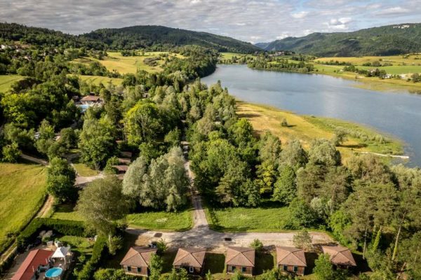 Le Tour de l'Oignin ou la rivière domptée