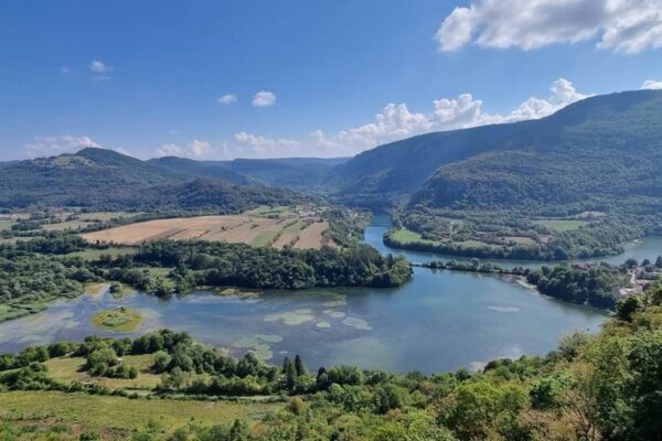 Les gorges de l'Ain et ses méandres par la Chapelle St-Maurice d’Echazeaux